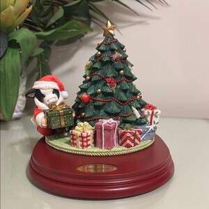Mary’s Moo Moos “ Christmas cheer throughout the year”